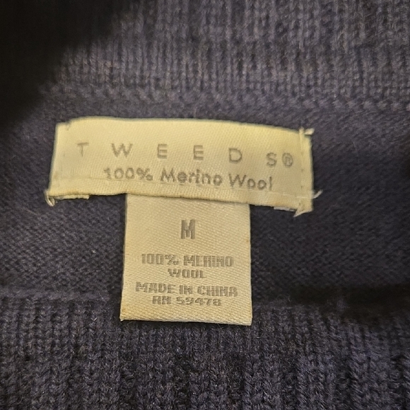 ​Tweeds 100% Merino Wool Navy Cowl Neck Sweater - M - Mother of Pearl Detail - Picture 2 of 3